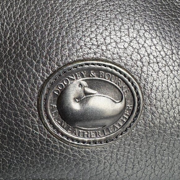 Dooney & Bourke All Weather Leather Carpet Shoulder Bag P147 Black RARE … - Picture 4 of 10